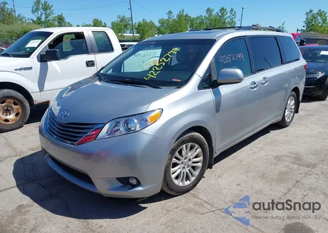 2015 Toyota Sienna Xle 8 Passenger from USA, damaged, VIN 5TDYK3DC0FS688624